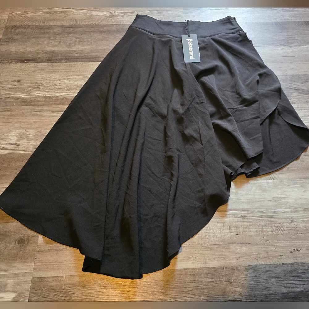 Betabrand Asymmetrical Skirt Skort Black Zip Off Shorts Small